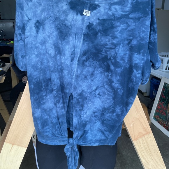 BILLABONG SHIRT - Picture 2 of 2